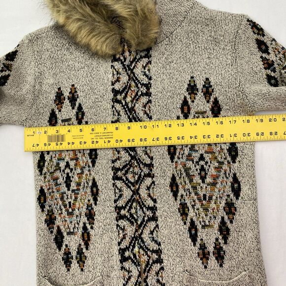 Northern Angel Cardigan Sweater Duster Womens Small Tan Aztec Hooded Fur Trim - Picture 8 of 11
